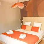 Les De Laure - L'eden Romantique, B&b, Privatif Et Petit Dejeuner, Couloir De Nage, 10mn Carcassonne (adults Only) Bed and Breakfast