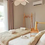 Les De Laure - L'eden Romantique, B&b, Privatif Et Petit Dejeuner, Couloir De Nage, 10mn Carcassonne (adults Only)