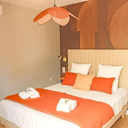Les De Laure - L'eden Romantique, B&b, Privatif Et Petit Dejeuner, Couloir De Nage, 10mn Carcassonne (adults Only) Panzió