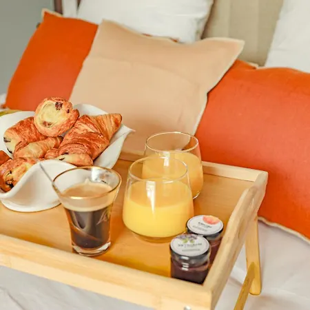 Panzió Les De Laure - L'eden Romantique, B&b, Privatif Et Petit Dejeuner, Couloir De Nage, 10mn Carcassonne (adults Only) Malves-en-Minervois