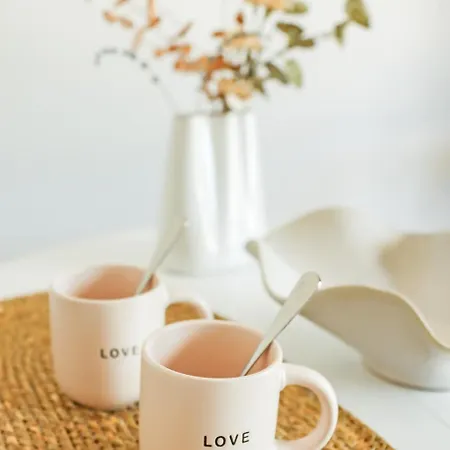 Les De Laure - L'eden Romantique, Hotes, Prive, Couloir De Nage, Adults Only Отель типа 