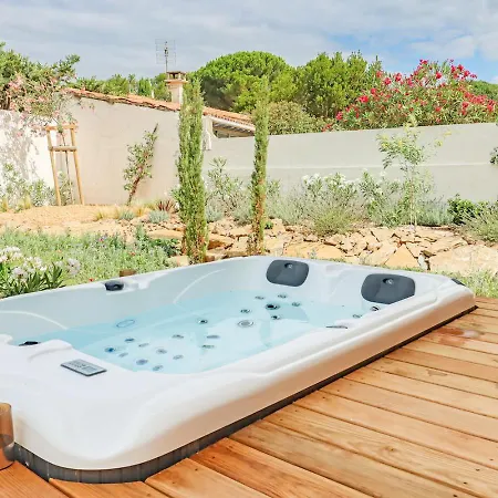 Les De Laure - L'eden Romantique, B&b, Privatif Et Petit Dejeuner, Couloir De Nage, 10mn Carcassonne (adults Only)