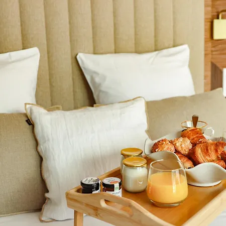 Les De Laure - L'eden Romantique, B&b, Privatif Et Petit Dejeuner, Couloir De Nage, 10mn Carcassonne (adults Only) Malves-en-Minervois