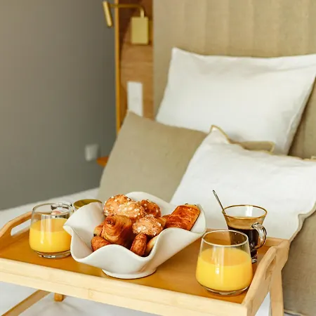 Les De Laure - L'eden Romantique, B&b, Privatif Et Petit Dejeuner, Couloir De Nage, 10mn Carcassonne (adults Only) 3* Malves-en-Minervois