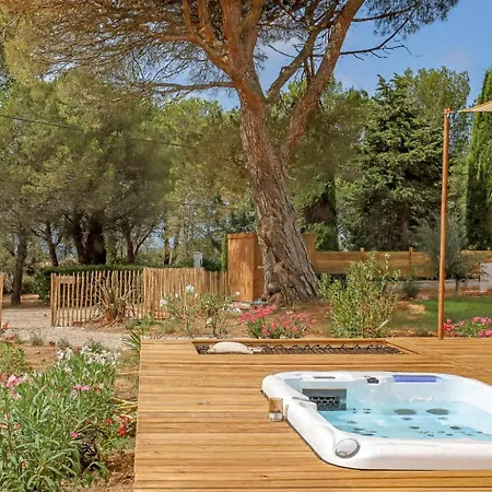 Panzió Les De Laure - L'eden Romantique, B&b, Privatif Et Petit Dejeuner, Couloir De Nage, 10mn Carcassonne (adults Only) 3*